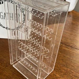 Lucite earrings holder with pull out drawers